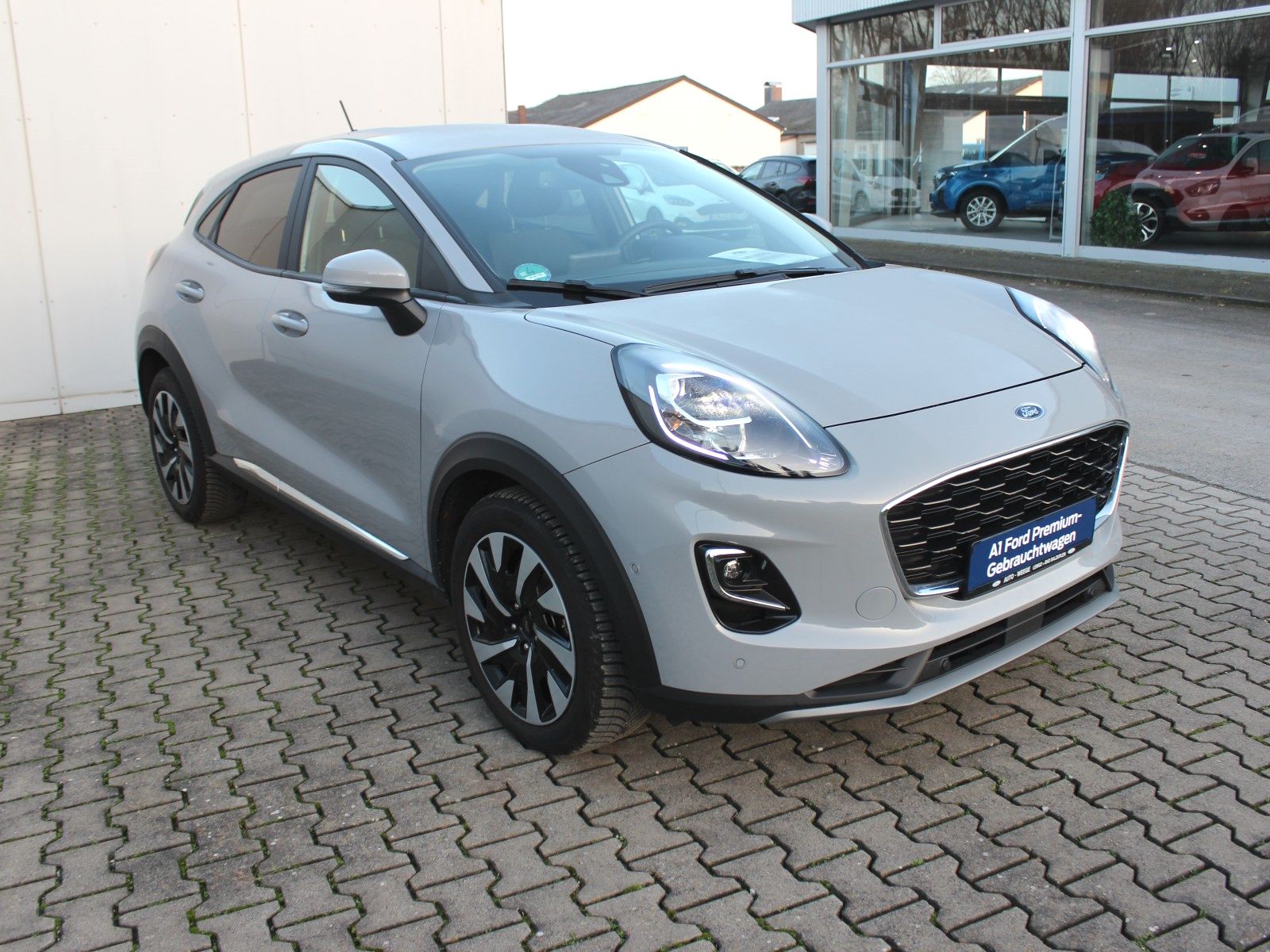 Fahrzeugabbildung Ford Puma Titanium Start/Stopp 1,0 EcoBoost