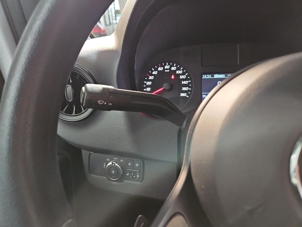 Fahrzeugabbildung Mercedes-Benz Sprinter 314 Kasten L1H1 Navi AHK STHZ PTS