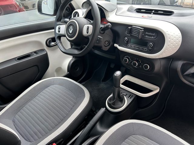 Fahrzeugabbildung Renault Twingo+NaviZB+BT+Allwetter+Klima+Tempomat+