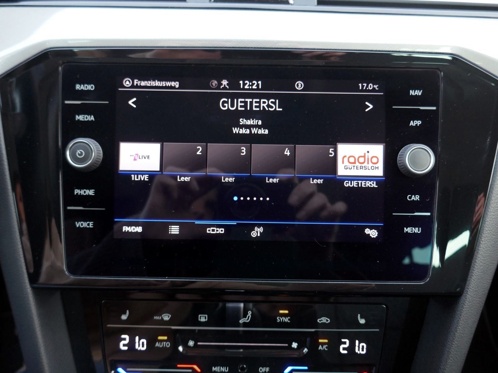 Fahrzeugabbildung Volkswagen Passat Variant Business 2.0 TDI DSG | LED RFK