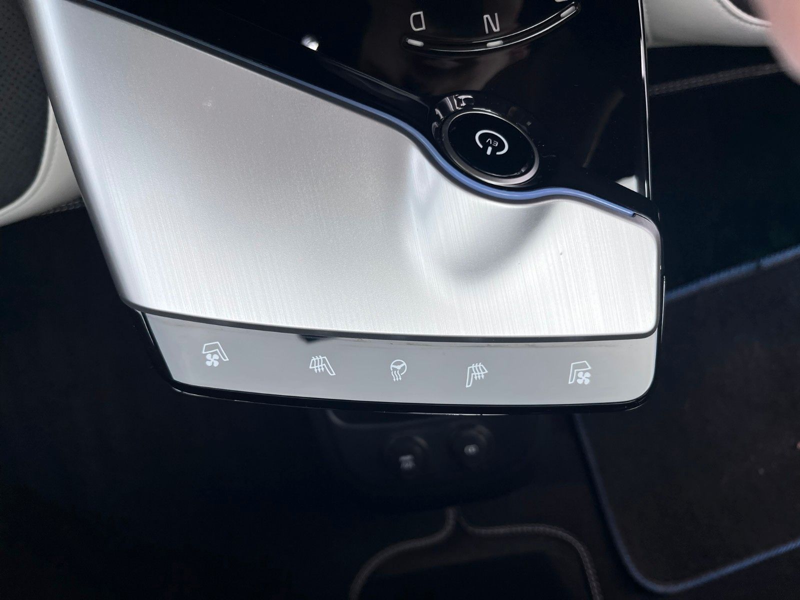 Fahrzeugabbildung Kia EV6 GT-Line 4WD 325PS 360' Kamera Pano uvm.