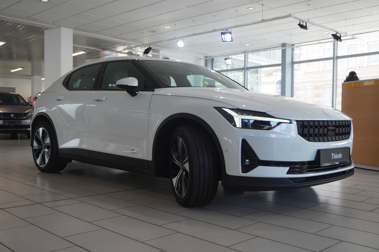 Fahrzeugabbildung Polestar 2 Long Range DUAL-MOTOR NAVI/LED/360°/VIRT/PILOT