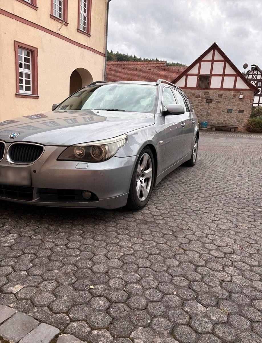 BMW 525 2004 — photo 5