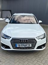 Audi A4 Avant 40 TFSI S tronic S line |  - Audi A4: Weiß, Kombi, Line