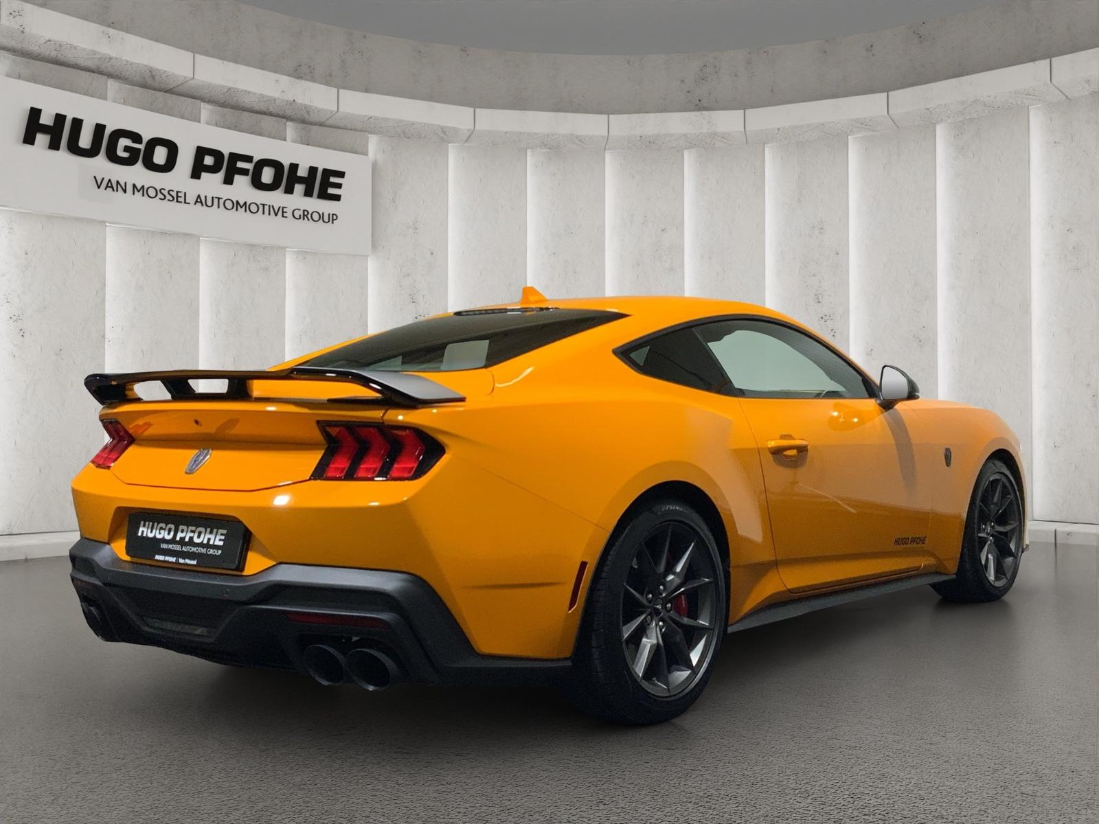 Ford Mustang Dark Horse Fastback V8 5.0 l Ti-VCT V8