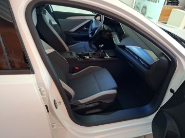 Bild 13 Opel Astra L Enjoy LED Apple CarPlay Android Auto Kli