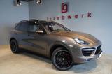 Porsche Cayenne Turbo 4.8 V8*BRD FZG*RearSeat*Pano* - Porsche Cayenne in Oberhausen