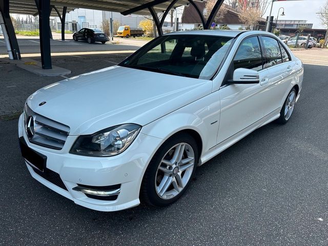 Mercedes-Benz C 200CGI Lim. AMG LINE SITZHEIZUNG NAVI