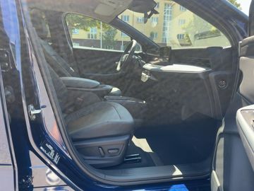 Nissan Leaf 75 kWh EVOLVE 21PS NAVIHUD