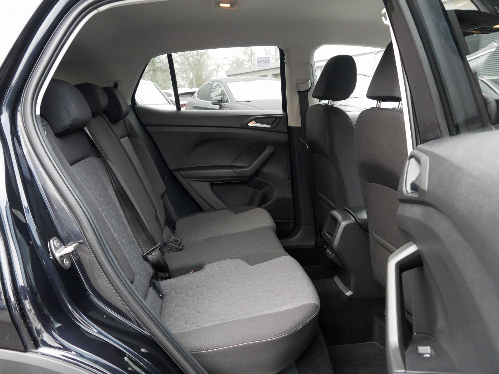 Volkswagen T-Cross - Bild 13