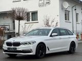 BMW 520d Touring xDrive**LUXURY LINE**M-FELGEN*AHK* - : Felge