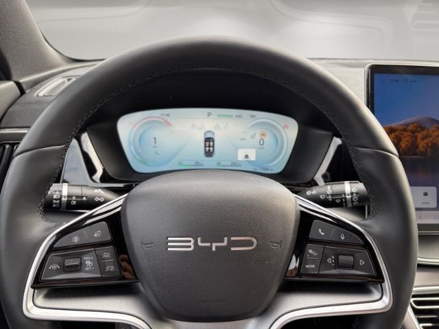 BYD SEAL U