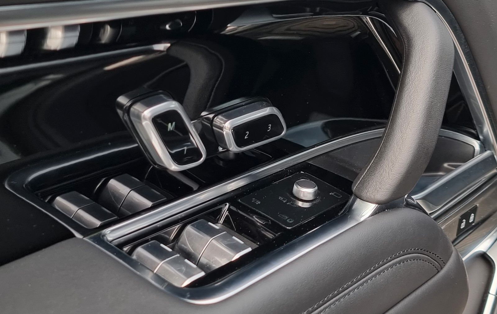 Land Rover Range Rover Autobiography Hybrid-PANO-VOLL foto 11