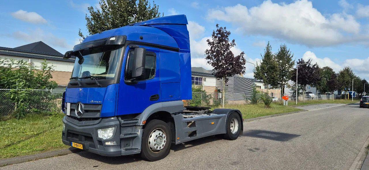 Mercedes-Benz Actros 1833