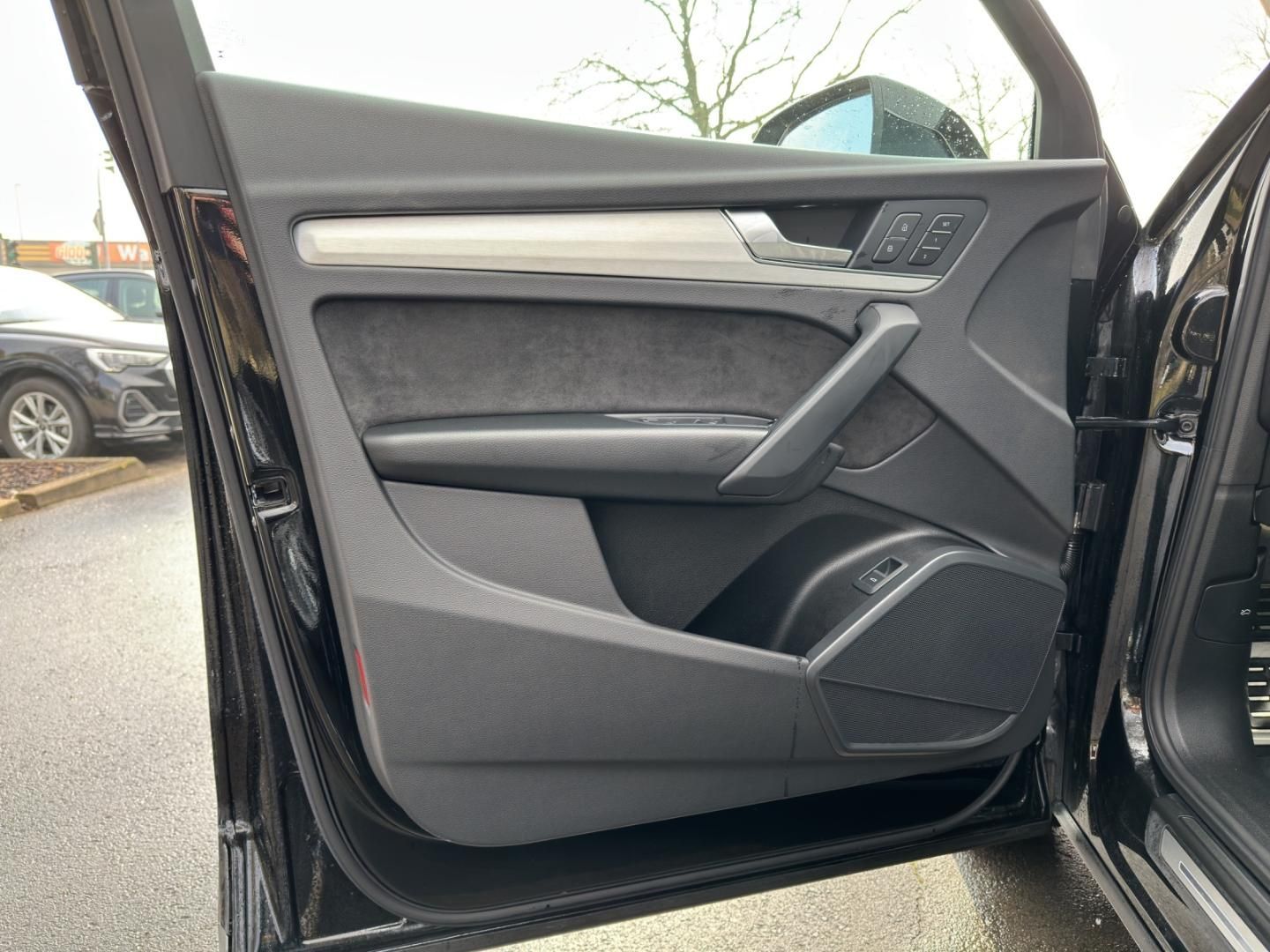 Fahrzeugabbildung Audi Q5 Sportback 40 TDI quattro AHK,Standhzg, Matrix
