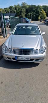 Mercedes-Benz Mercedes E-Klasse E200 - Mercedes-Benz E 200 aus 2004