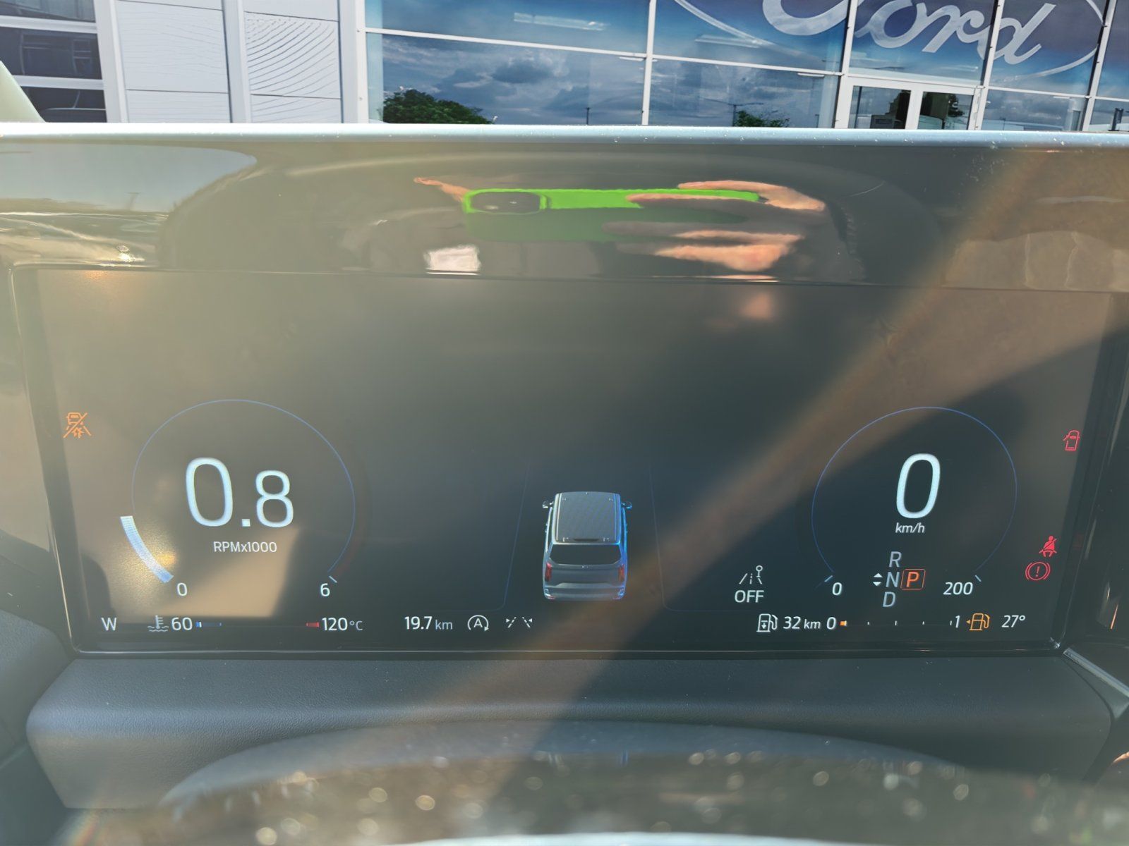 Fahrzeugabbildung Ford Tourneo Custom 2.0 Ecoblue 320 L1 Tourneo Titani