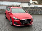 Hyundai i30cw*AUTOMATIK*TÜV&SERVICE NEU*GARANTIE* - Hyundai i30: Cw