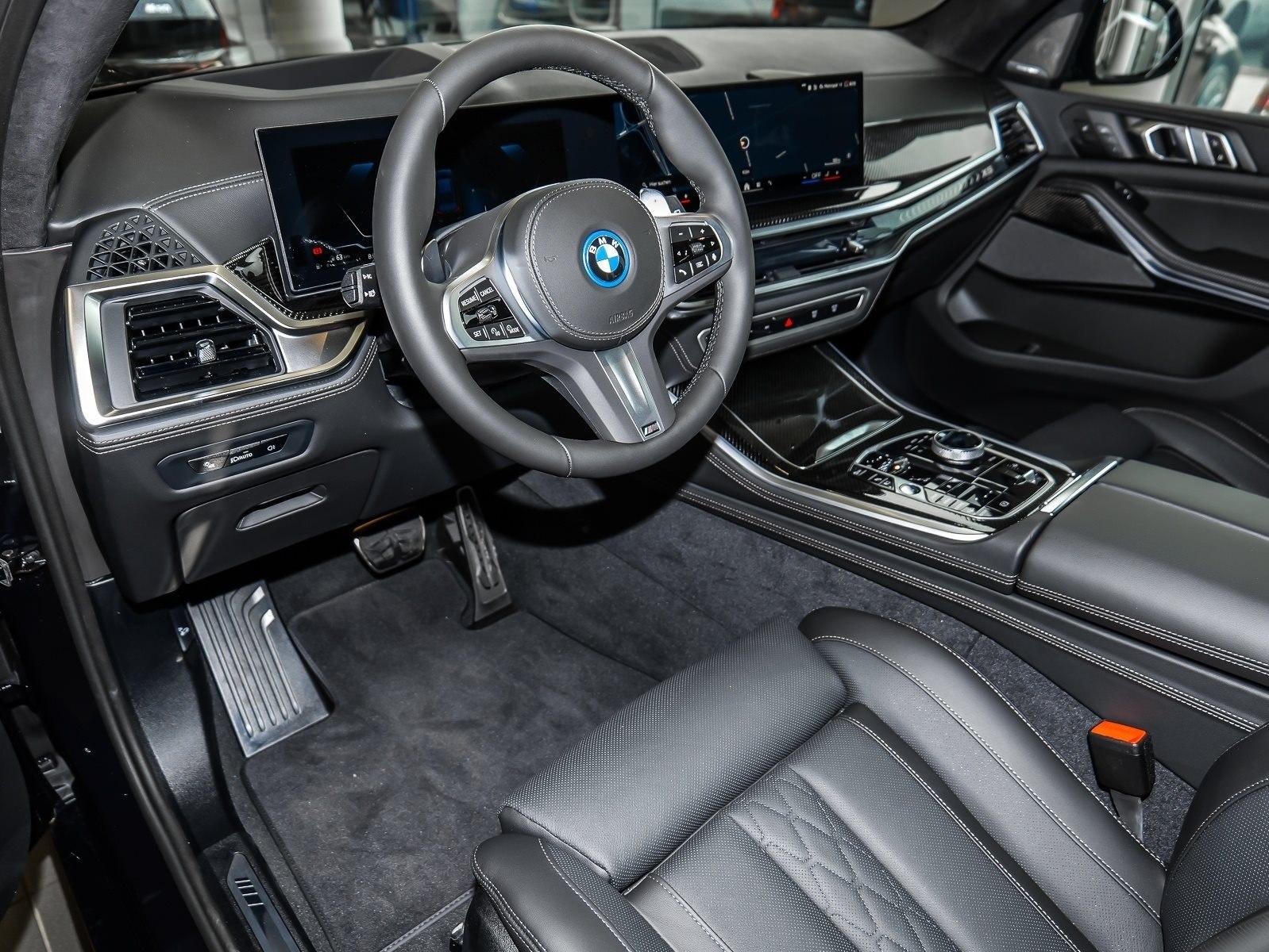 BMW X5 xDrive50e MSport + PanoSky. + AHK + H/K