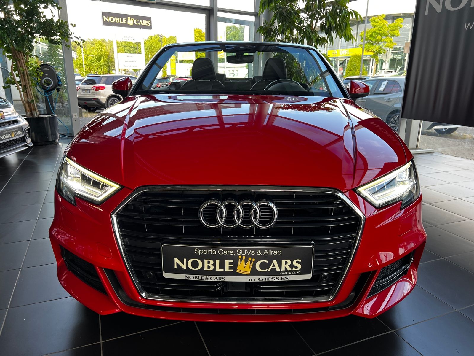 Fahrzeugabbildung Audi A3 Cabriolet 35 TFSI design LED NAVI ALU