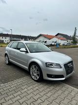 Audi A3 8P Sportback 2.0 TDI 140 PS TÜV 05... - Audi A3 mit Diesel-Antrieb: Sportback 140 Ps