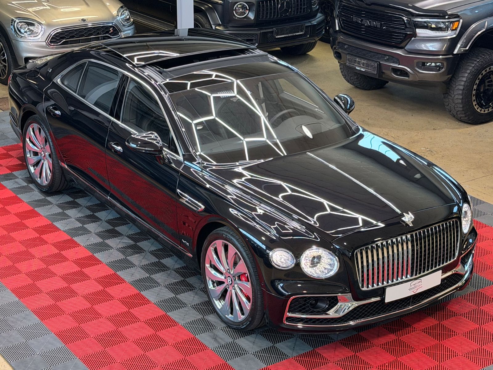 BENTLEY Flying Spur