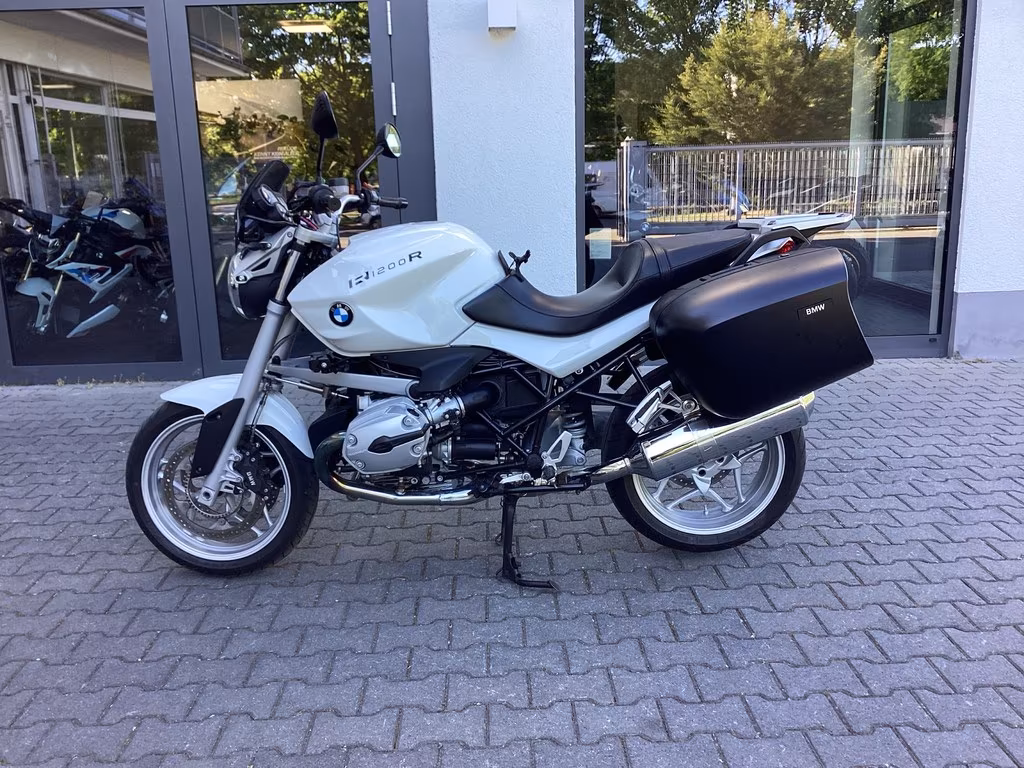 BMW R 1200 R Safety/Touring-Paket