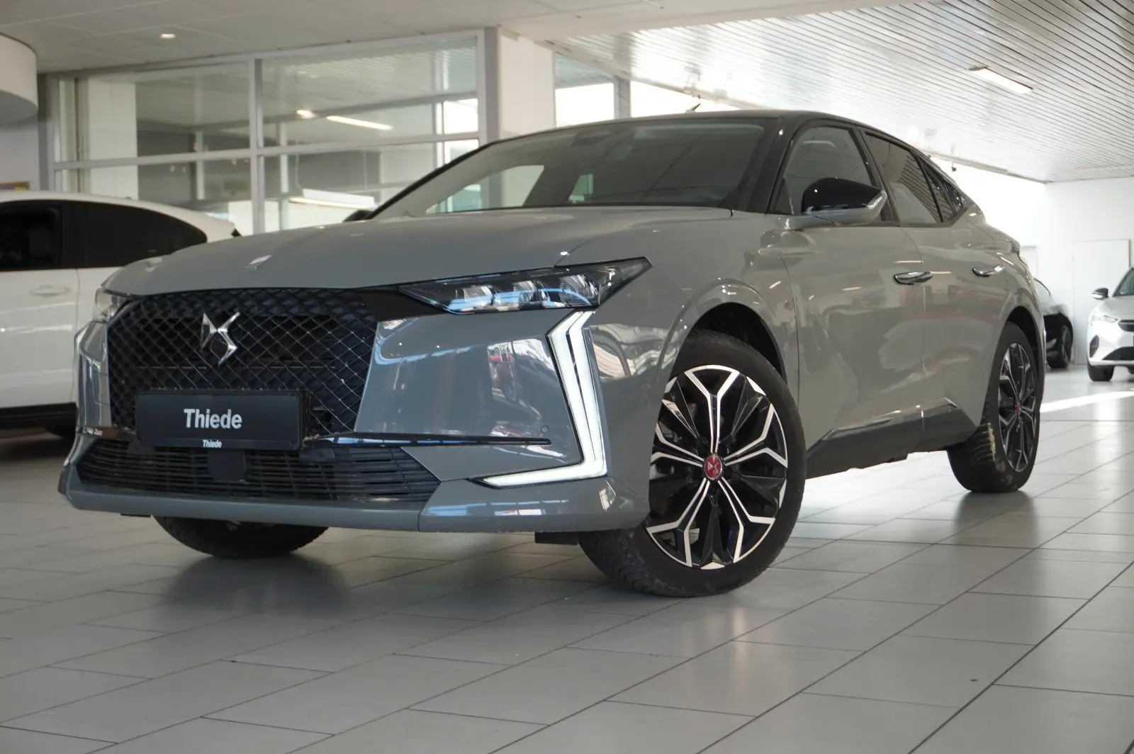 DS Automobiles DS4 DS 4 E-Tense PERFORM. LINE PHEV NAVI/LED/DAB