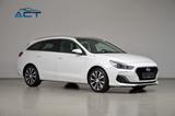 Hyundai i30 cw 1.6 CRDi Style Aut. NAVI AHK RFK PANO SHZ - Hyundai i30 Style mit Diesel-Antrieb