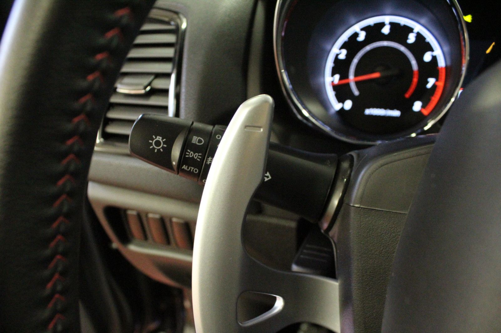 Fahrzeugabbildung Mitsubishi ASX 2.0 MIVEC CVT 2WD Spirit+