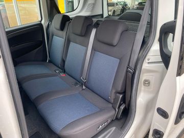Bild 18 Opel Combo D Edit. L1H1 *5-SITZE*SHZ*KLIMA*PDC*EXPO