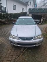 Honda Accord 1,8i LS - Honda Accord LS