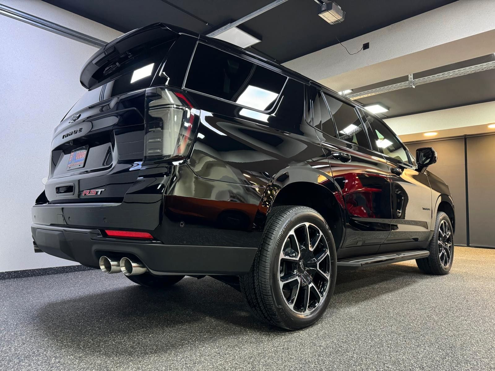 Fahrzeugabbildung Chevrolet 2026 TAHOE 6.2 ECOTEC RST 4x4-22"-NAV