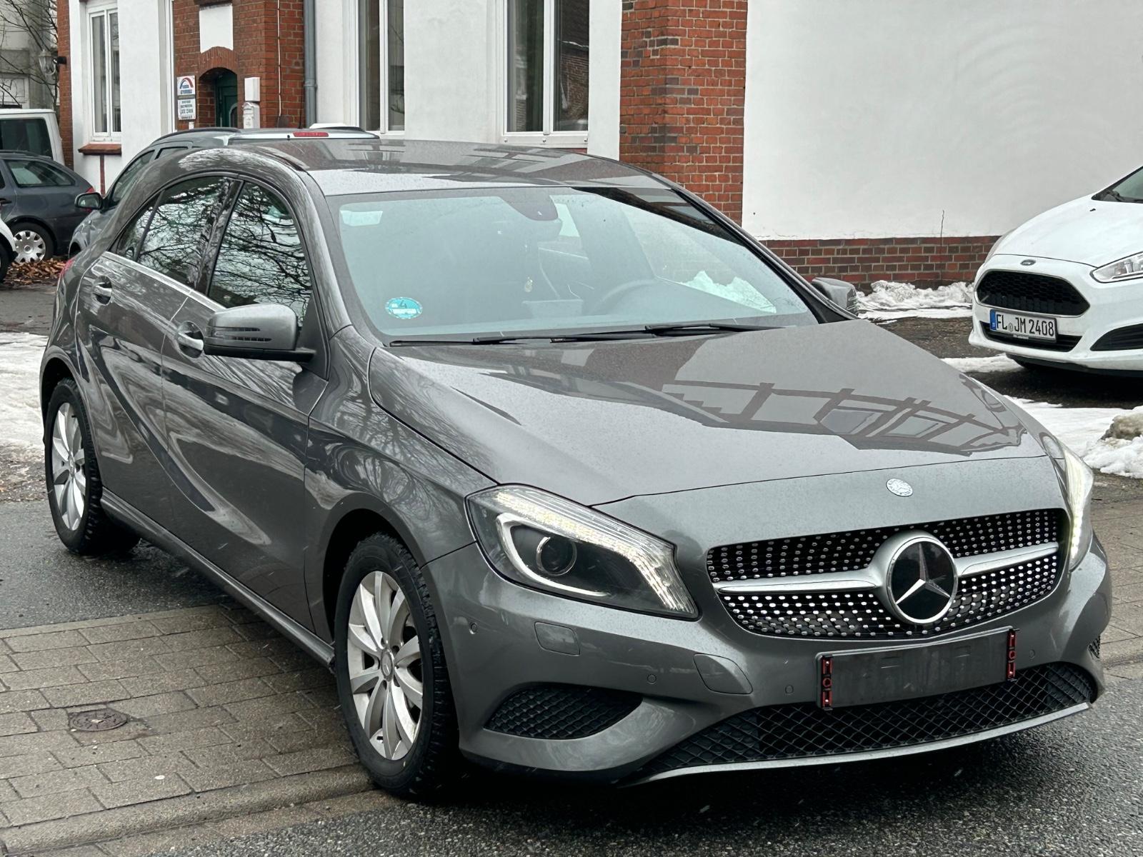 Mercedes-Benz A A 180 CDI BlueEfficiency-Navi-Leder-Xenon-