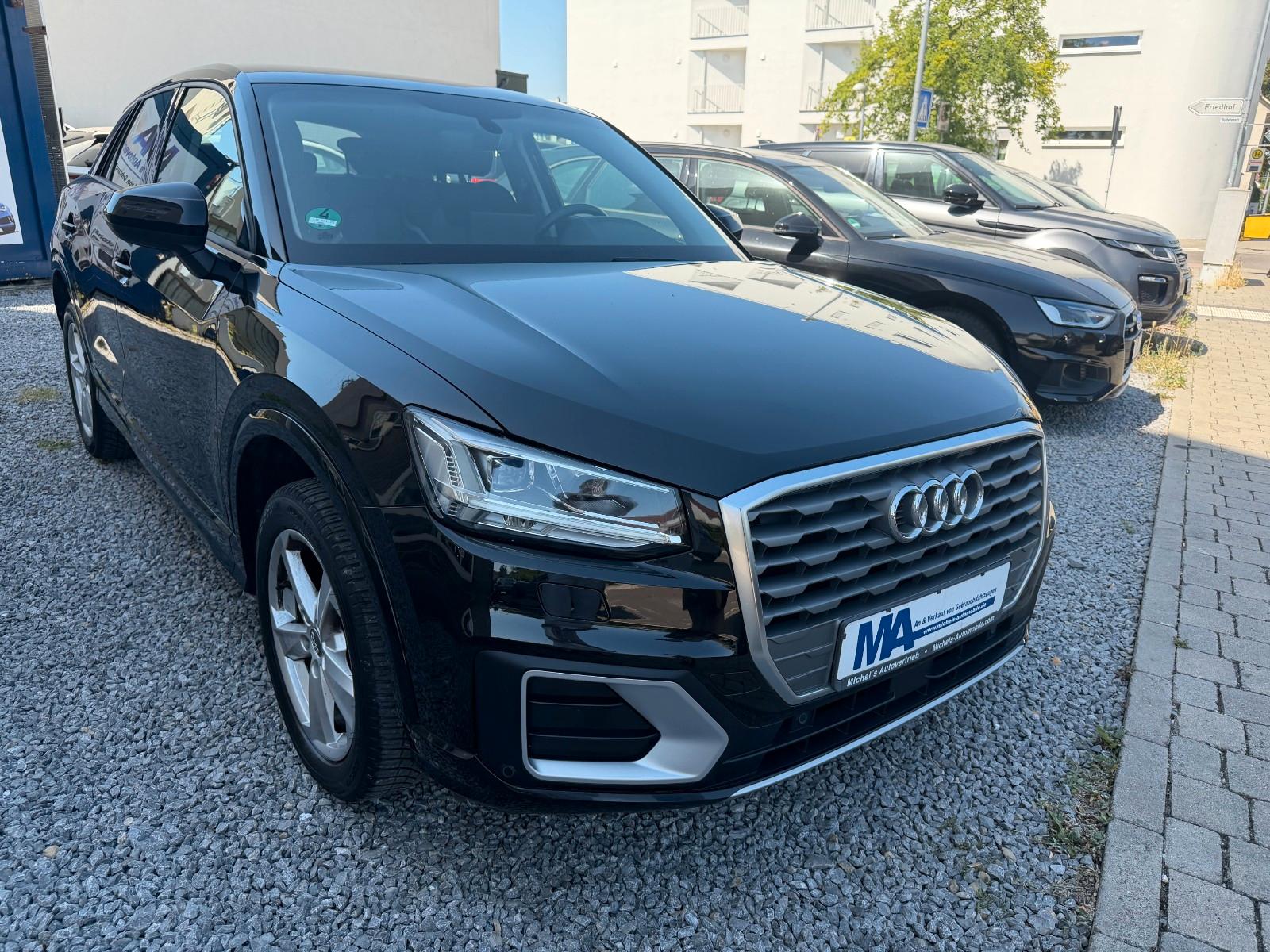 Audi Q2 30 TFSI sport Navi Sitzh. PDC AHK LED
