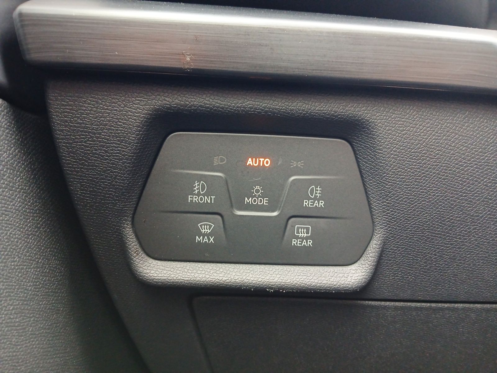 Fahrzeugabbildung CUPRA Formentor VZ DSG LED Navi ACC 360° 19"