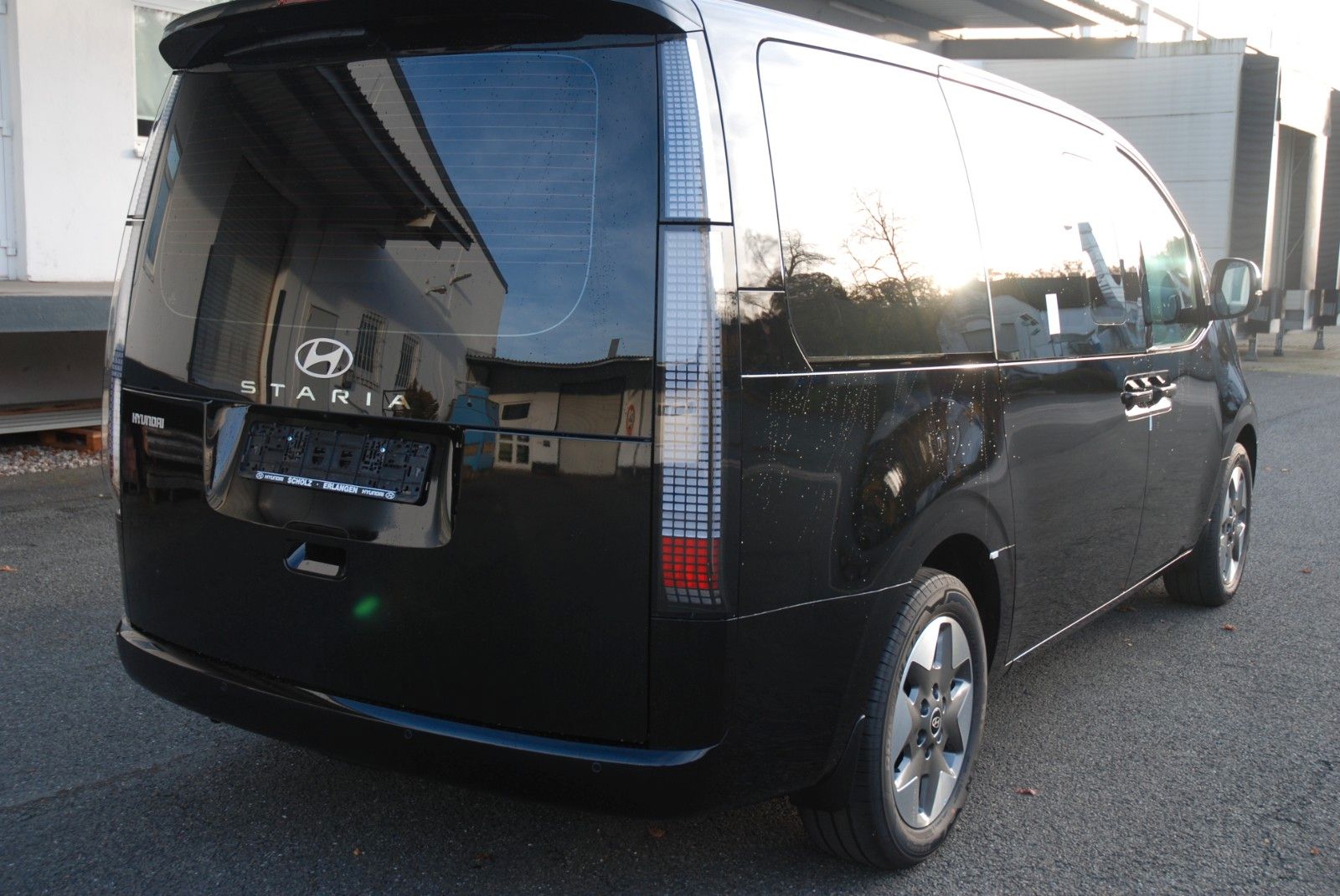 Hyundai Staria – Bild 4