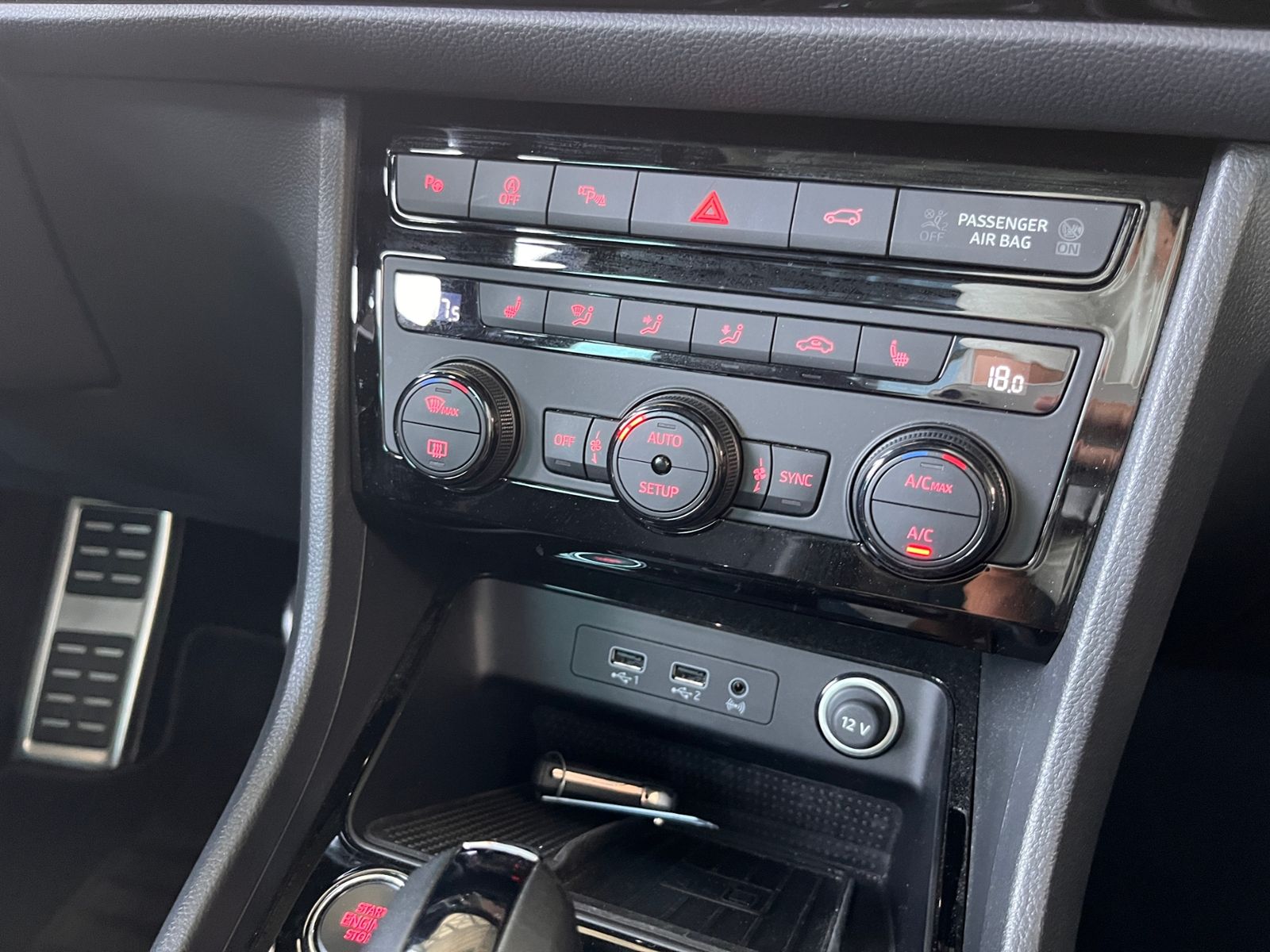 Fahrzeugabbildung CUPRA Ateca 4Drive Allrad PANO AHK LED