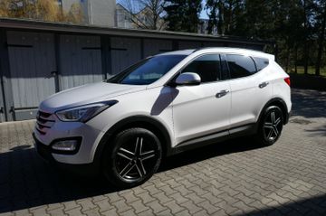 Fahrzeugabbildung Hyundai Santa Fe Style 2WD Xenon / Navi