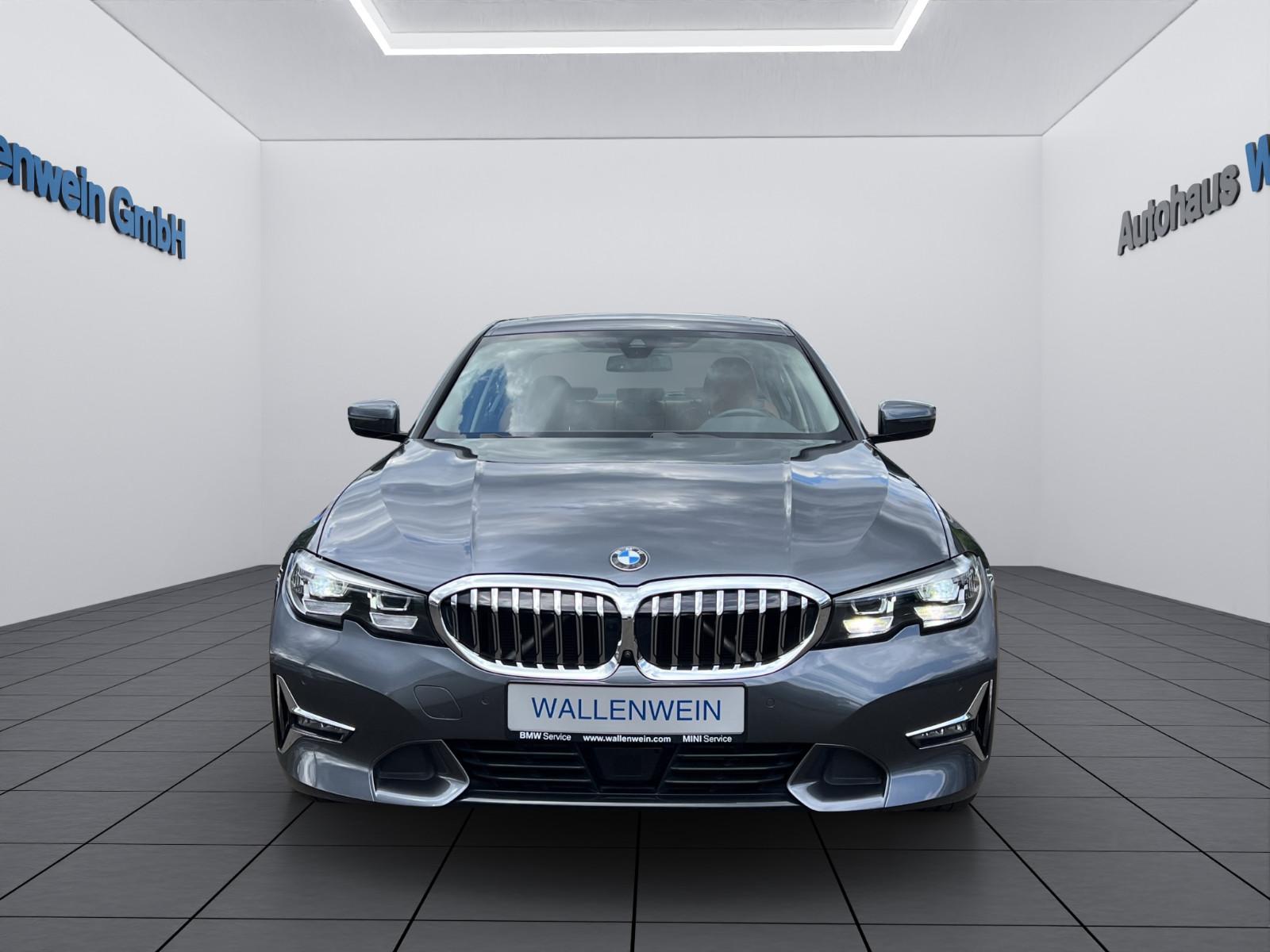 BMW 318i Luxury Line Aut., GlasSD, 360° Kamera, ACC