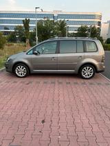 Volkswagen VW TOURAN 1,4 TSI 7 Sitze 14OPS - Volkswagen Touran: 14 Tsi