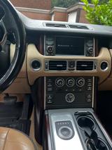 Land Rover Top gepflegter Range Rover 4.4 TDV8 Vogue  - Land Rover Range Rover in Essen
