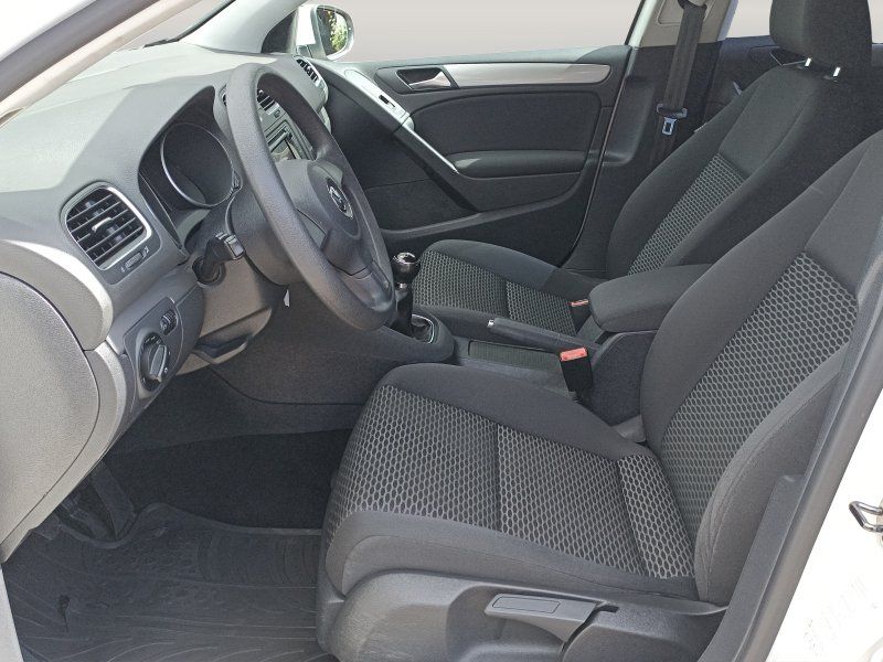 Fahrzeugansicht 8 Fahrzeugabbildung Volkswagen Golf VI 1.2 TSI Trendline NAVI+PDC+TEMPOMAT+SIT