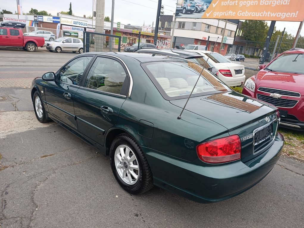 Hyundai Sonata Sonata 2.0i 16V GLS*SHGEPFLEGT*TÜV NEU*KLIMA*2HD