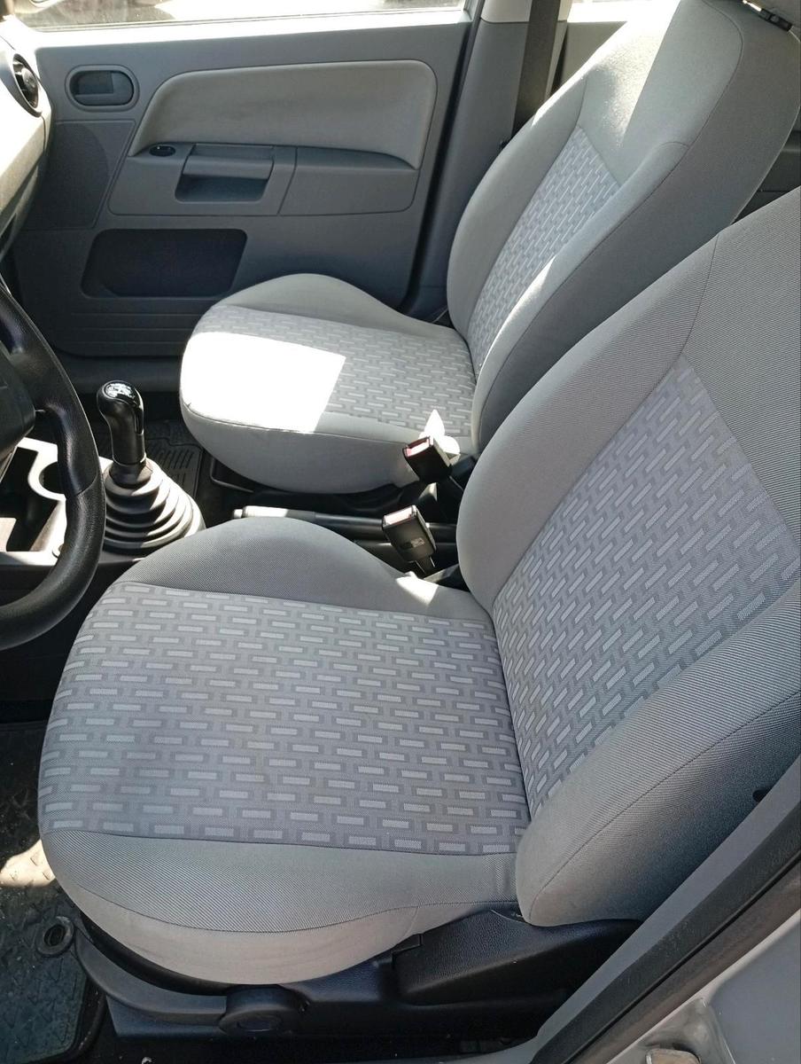 Ford Fusion 2005 — photo 6