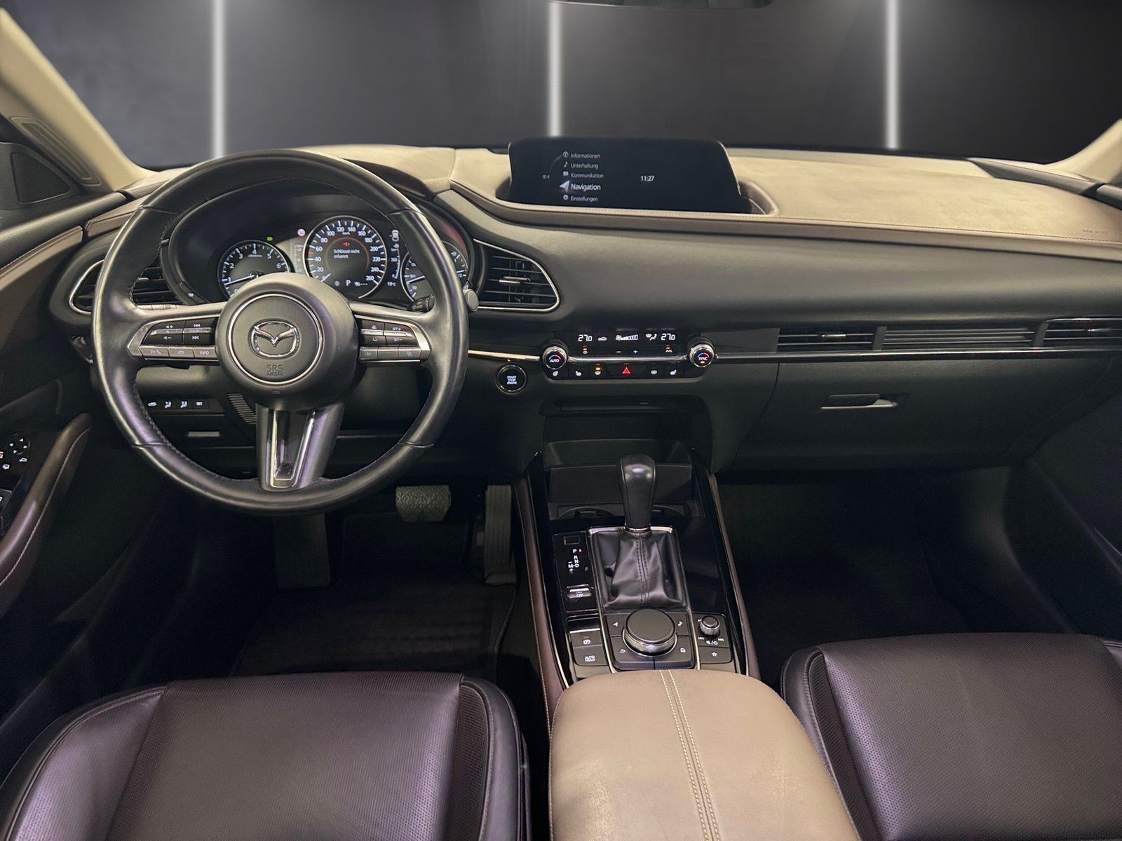 Fahrzeugabbildung Mazda CX-30 2.0 SKYACTIV-X M Hybrid Selection 2WD