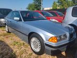 BMW 320i Coupe 1. Hand top Zustand - BMW 320 aus 1993: 320i