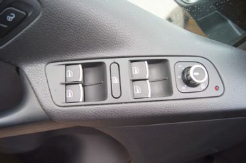 Volkswagen Tiguan - 7