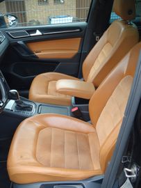 Volkswagen Golf Sportsvan - 10