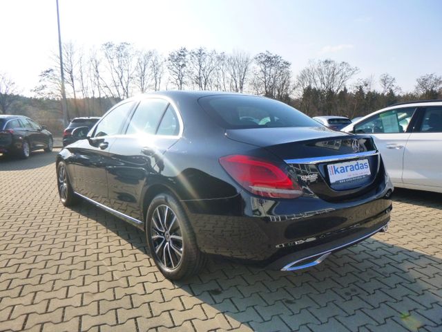 Fahrzeugabbildung Mercedes-Benz C 200 d Lim >NAVI/LED-Licht/SHZ/Parkassist/PDC<